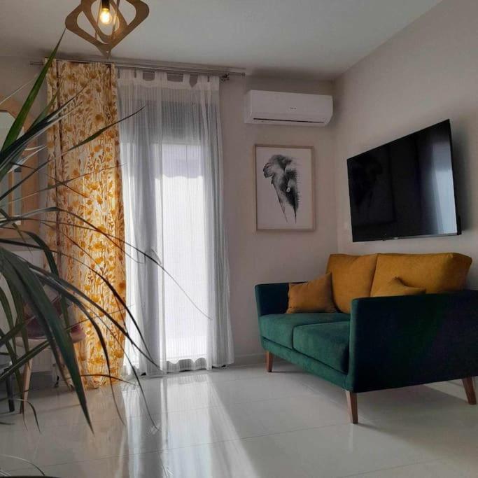 Helios Cozyhome Thessaloníki Exteriör bild